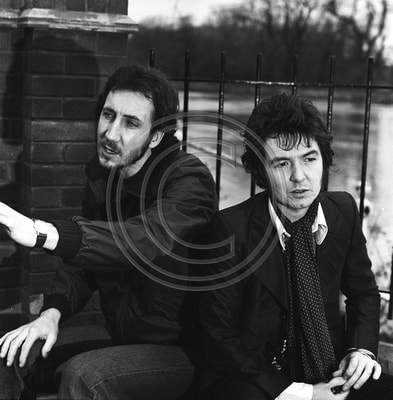 Martin Cook Copyright Photo - Ronnie Lane and Pete Townshend mc015007