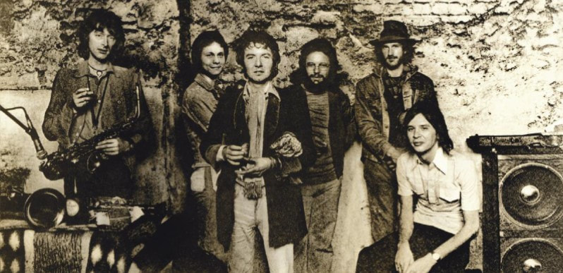 Ronnie Lane and The Band Slim Chance -photo